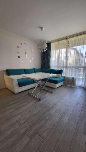 1 chambre Dragalevtsi, Sofia 1