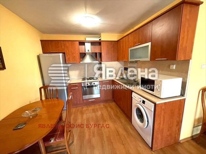 Vuokrattavana  1 makuuhuone Burgas , Lazur , 67 neliömetriä | 71346044 - kuva [16]