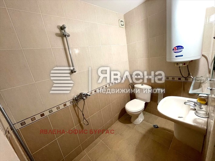 Da affittare  1 camera da letto Burgas , Lazur , 67 mq | 71346044 - Immagine [11]