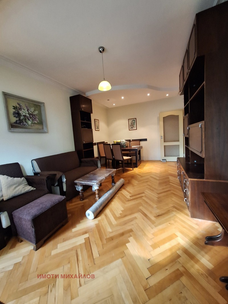 Дава под наем 2-СТАЕН, гр. София, Гео Милев, снимка 3 - Апартаменти - 52748005