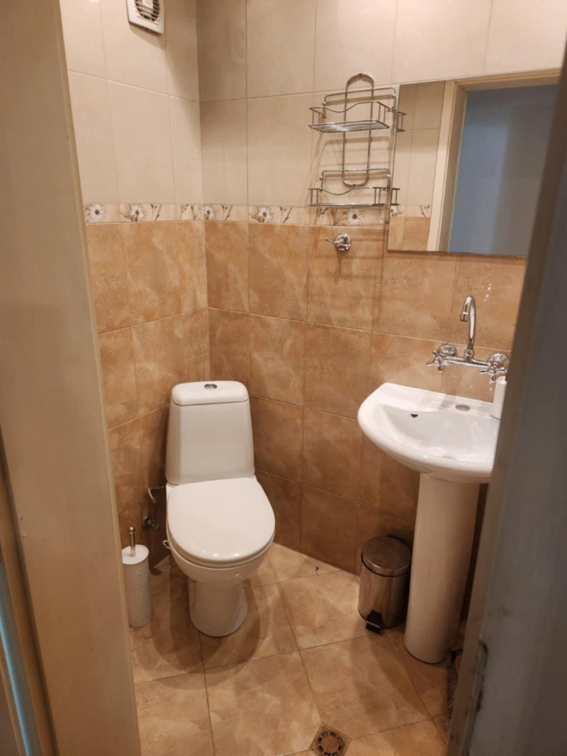 Издаје се  2 спаваће собе Софија , Обориште , 98 м2 | 53083317 - слика [8]