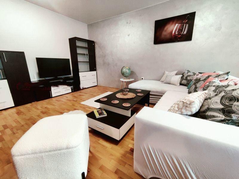 Под наем 3-СТАЕН, град София, Хладилника • 825 € / 1613.56 лв. • 22864802 1