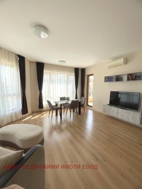 1 slaapkamer k.k. Tsjajka, Varna 2