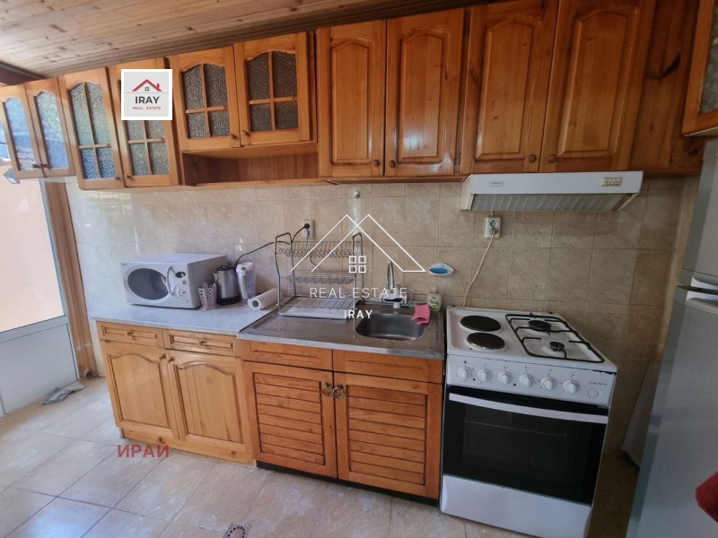 Дава под наем КЪЩА, гр. Стара Загора, ОРБ, снимка 6 - Къщи - 52522405