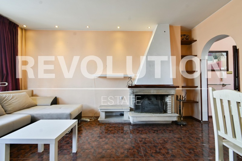 Дава под нем  1-стаен, град София, Лозенец •  475 EUR • ID 90931300 — holmes.bg - [1] 