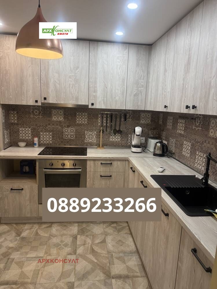 Дава под наем 3-СТАЕН, гр. София, Център