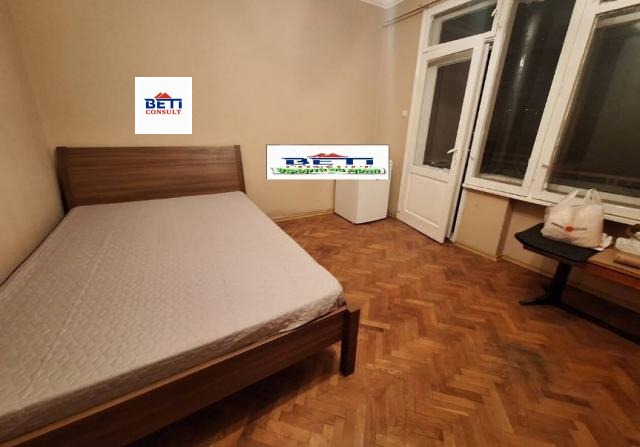 Дава под наем СТАЯ, гр. София, Оборище, снимка 2 - Стаи под наем - 55654460