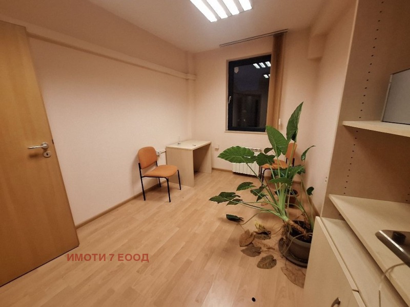 Kiralık  Ofis Sofia , Strelbişe , 90 metrekare | 18866437 - görüntü [12]