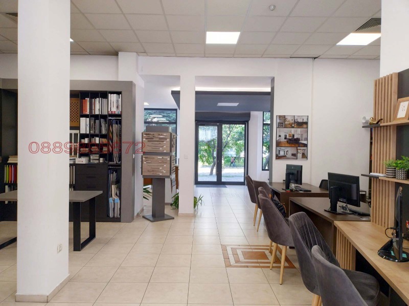 Kiralık  Mağaza Sofia , Goce Delçev , 217 metrekare | 82863823 - görüntü [5]