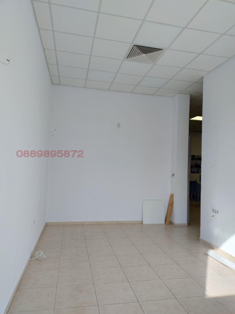 Kiralık  Mağaza Sofia , Goce Delçev , 217 metrekare | 82863823 - görüntü [12]