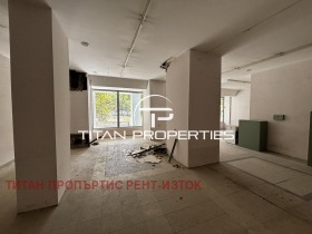 МАГАЗИН, 131 m2