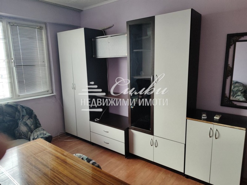 В аренду  Студия Шумен , Тракия , 44 кв.м | 97629833