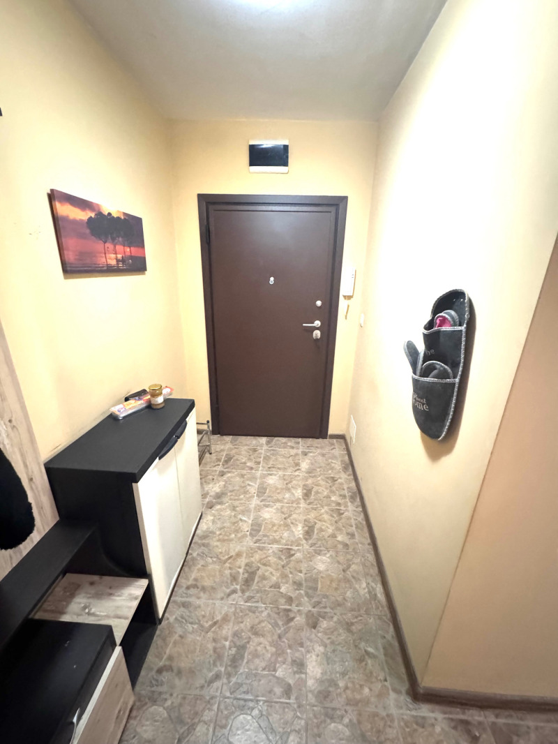 Do wynajęcia  1 sypialnia Sofia , Reduta , 70 mkw | 75630410 - obraz [3]