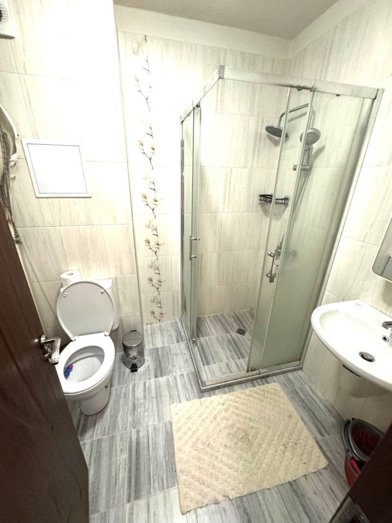 Do wynajęcia  1 sypialnia Sofia , Reduta , 70 mkw | 75630410 - obraz [8]