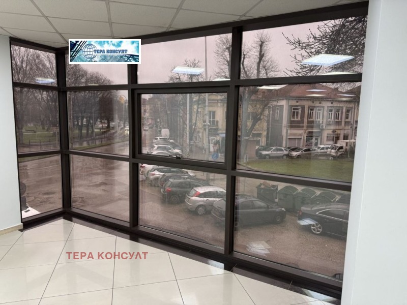 Дава под наем ОФИС, гр. Плевен, Идеален център, снимка 5 - Офиси - 53512384