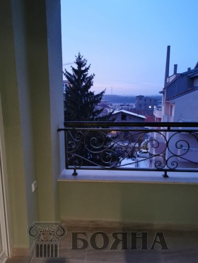 1 sypialnia Centar, Ruse 9