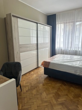 2 quartos Medicinska akademiia, Sofia 5