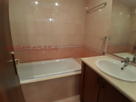 ���� ��� ���� 3-����� | Imot.bg � ����� ������ 12