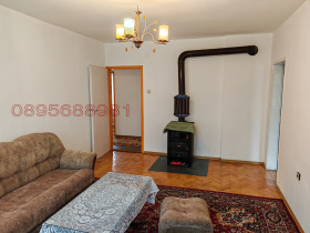 3 bedroom Botevgrad, region Sofia 2