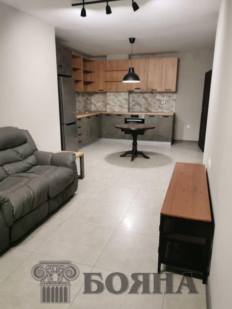 För uthyrning  1 sovrum Ruse , Centar , 70 kvm | 64157923 - bild [2]