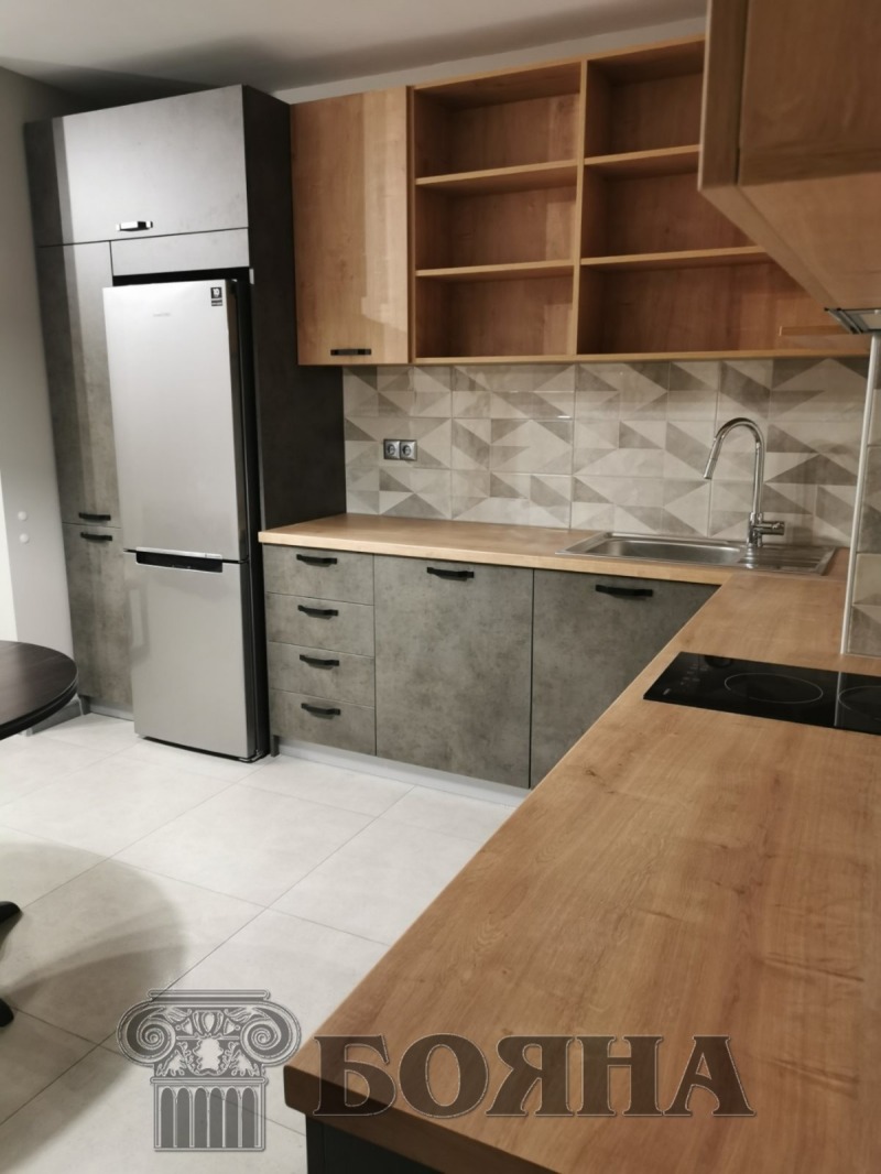 För uthyrning  1 sovrum Ruse , Centar , 70 kvm | 64157923 - bild [4]