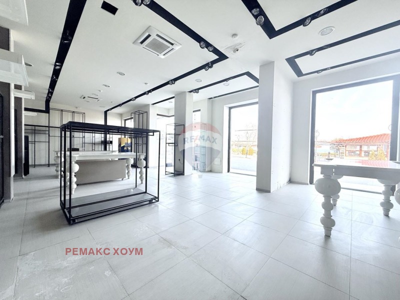 Дава под наем МАГАЗИН, гр. Варна, област Варна, снимка 13 - Магазини - 53389073