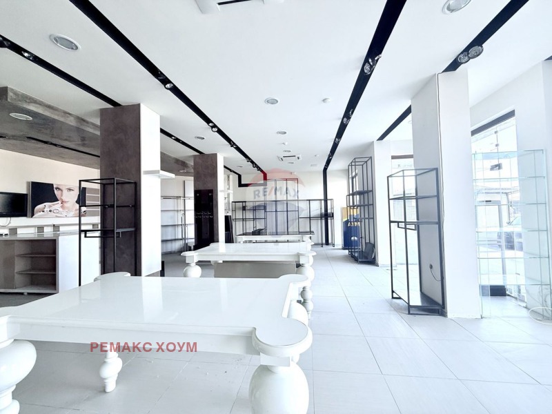 Дава под наем МАГАЗИН, гр. Варна, област Варна, снимка 16 - Магазини - 53389073