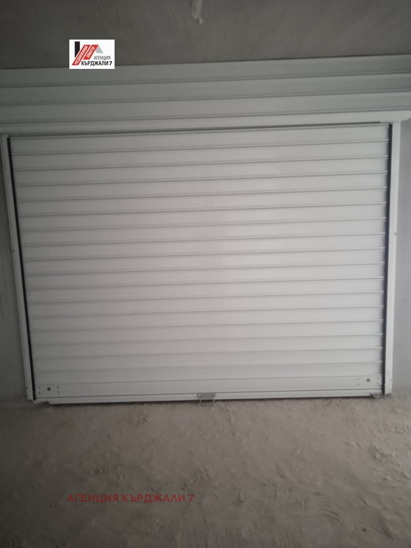 För uthyrning  Garage Kardjali , Vazrojdenci , 20 kvm | 75868020 - bild [2]