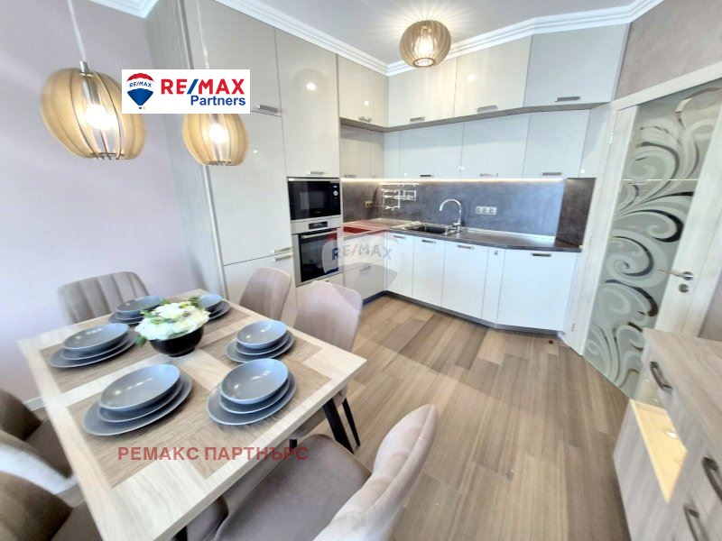 Do wynajęcia  1 sypialnia Warna , Briz , 74 mkw | 38202295 - obraz [3]
