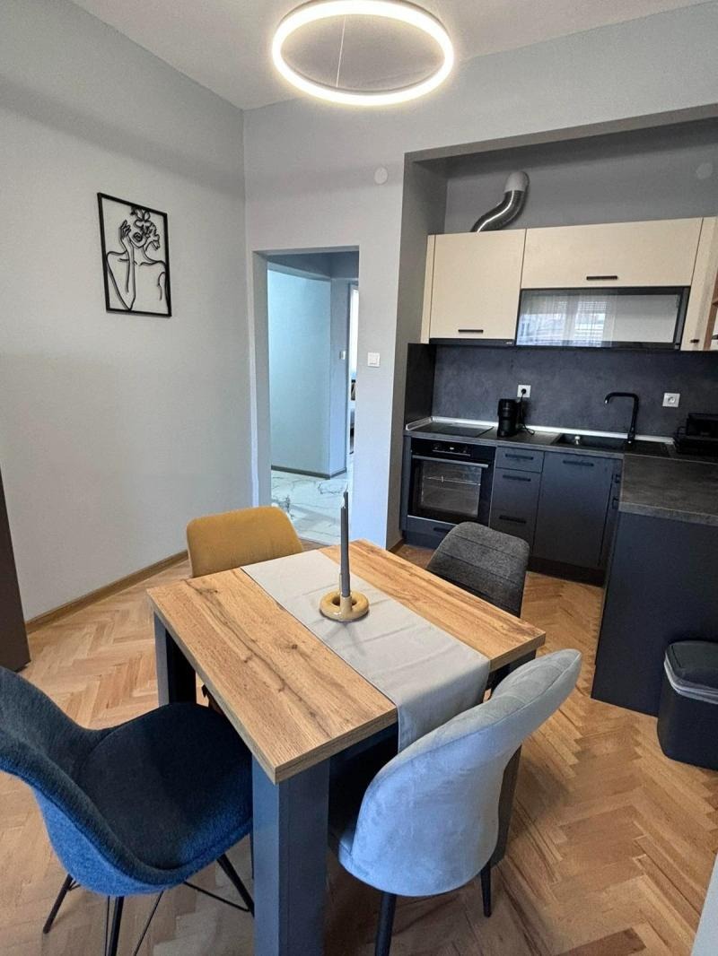 Zu vermieten  2 Schlafzimmer Sofia , Zentar , 90 qm | 56714503 - Bild [3]