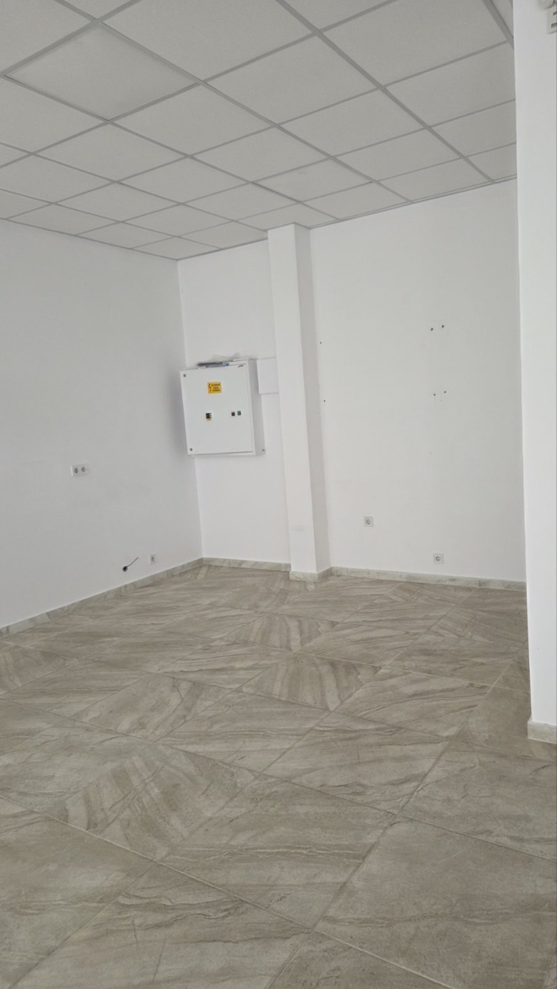 Vuokrattavana  Toimisto Plovdiv , Gagarin , 80 neliömetriä | 65722890 - kuva [9]