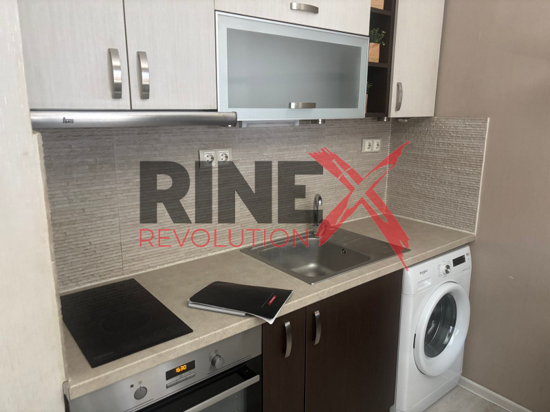 Дава под Наем 2-СТАЕН в град Пловдив, Център - 42 кв.м / 450 € » 880.12 лв., РИНЕКС РЕВОЛЮШЪН
