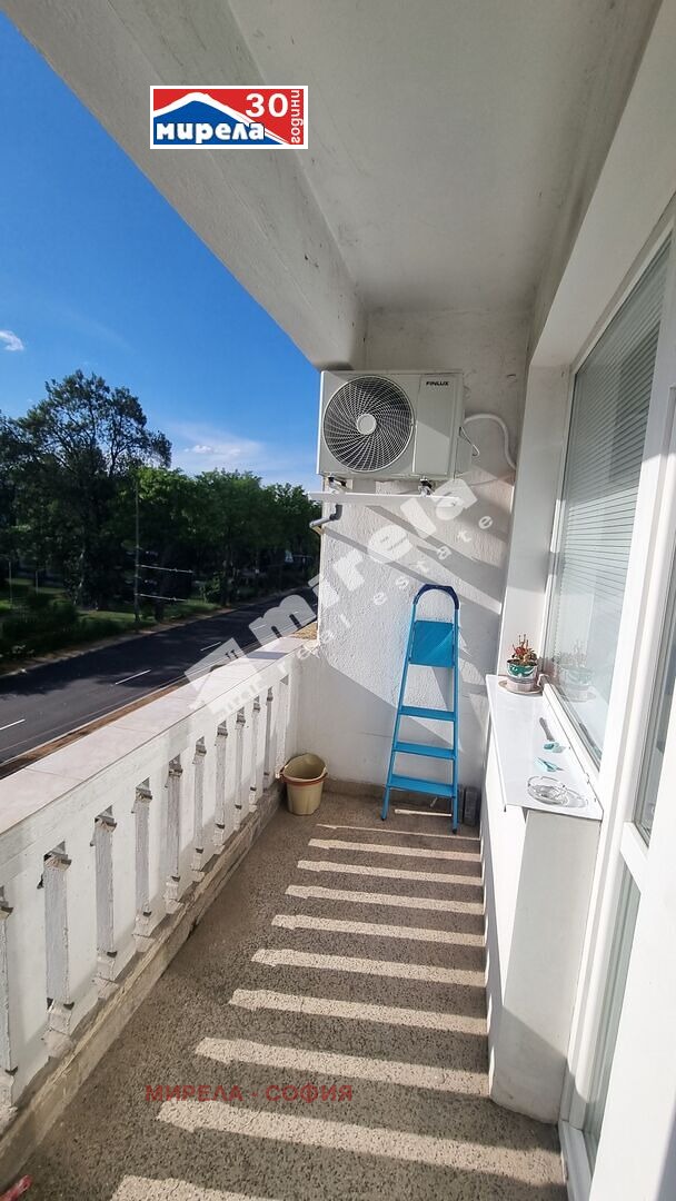 Zu vermieten  1 Schlafzimmer Sofia , Zentar , 55 qm | 42429379 - Bild [5]
