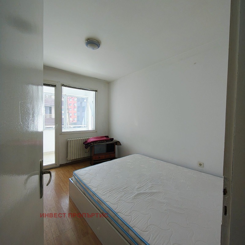 Издаје се  1 спаваћа соба Софија , Борово , 65 м2 | 38154862 - слика [5]