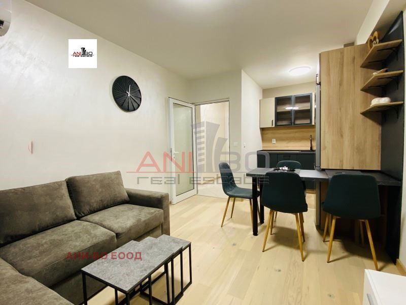 Дава под наем 2-СТАЕН, гр. Варна, Център, снимка 2 - Апартаменти - 53634037