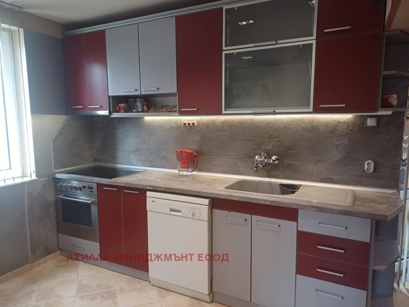 Дава под наем  2-стаен град Пловдив , Център , 89 кв.м | 59991810