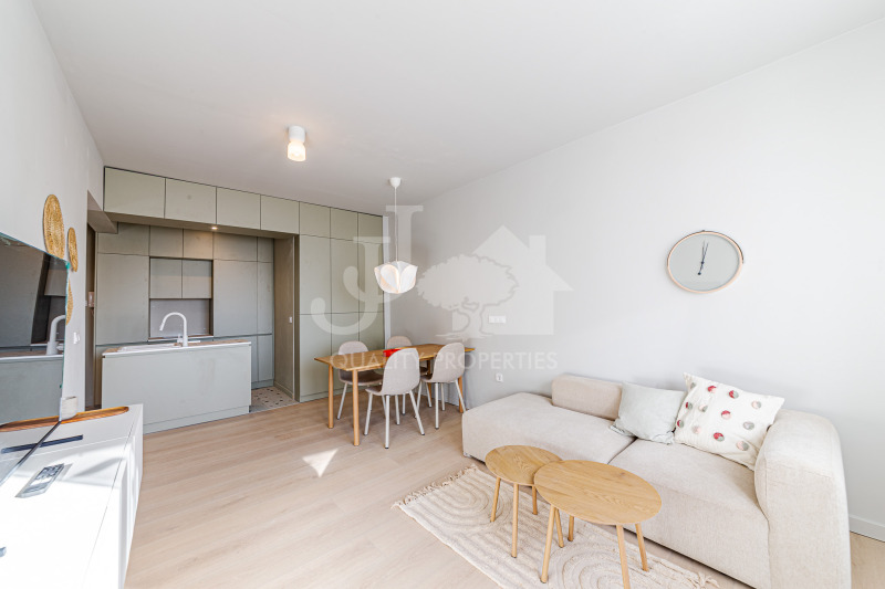 Дава под наем 3-СТАЕН, гр. София, Център, снимка 3 - Апартаменти - 52414088