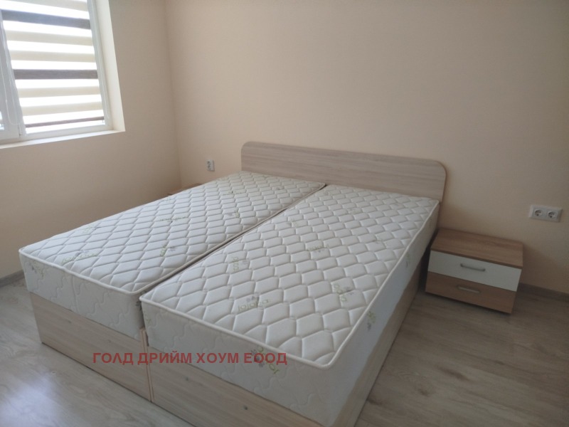 Zu vermieten  1 Schlafzimmer Burgas , Izgrew , 65 qm | 98696237 - Bild [8]