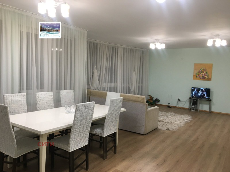 Zu vermieten  2 Schlafzimmer region Plowdiw , Jagodowo , 170 qm | 87560940