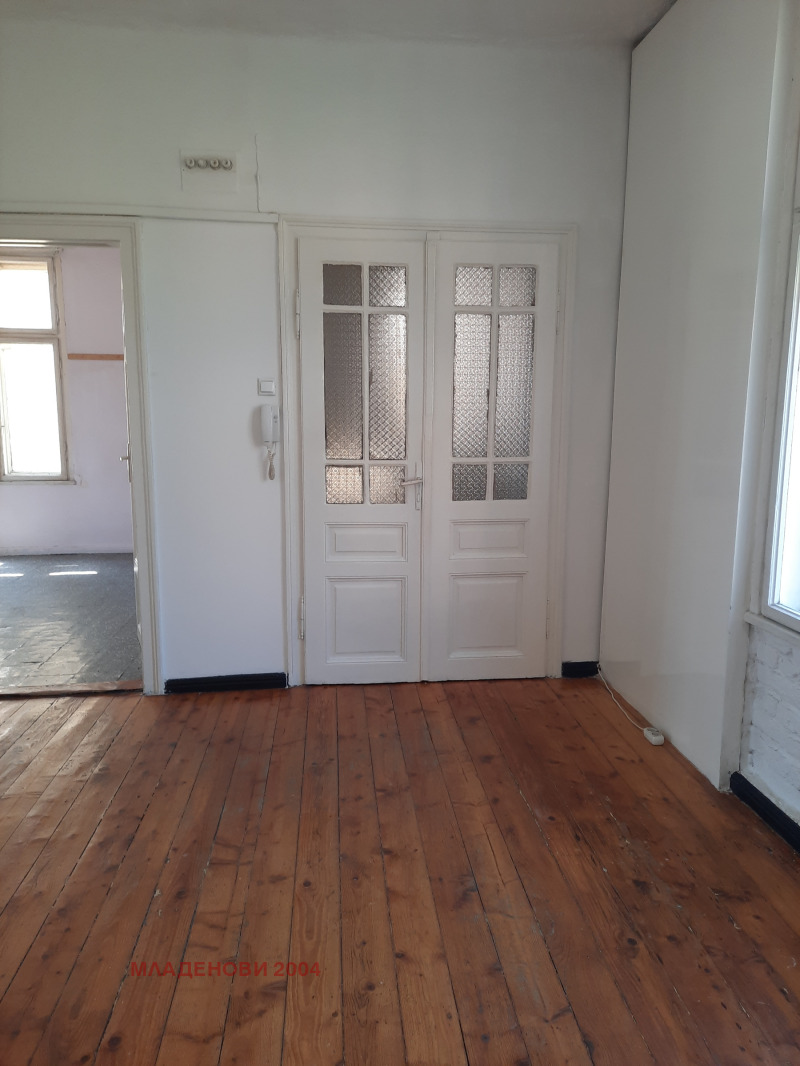 Te huur  Kantoor Sofia , Tsentar , 100 m² | 81113484 - afbeelding [3]