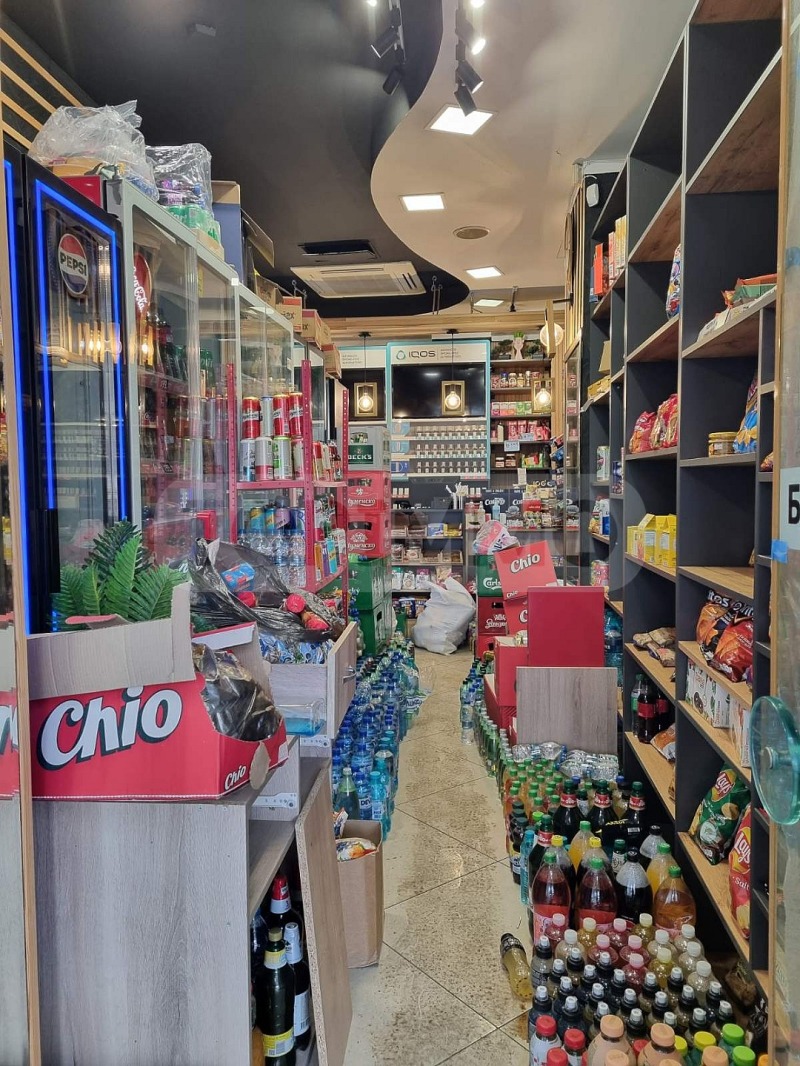 För uthyrning  affär Varna , Centralna postja , 40 kvm | 50335261 - bild [3]