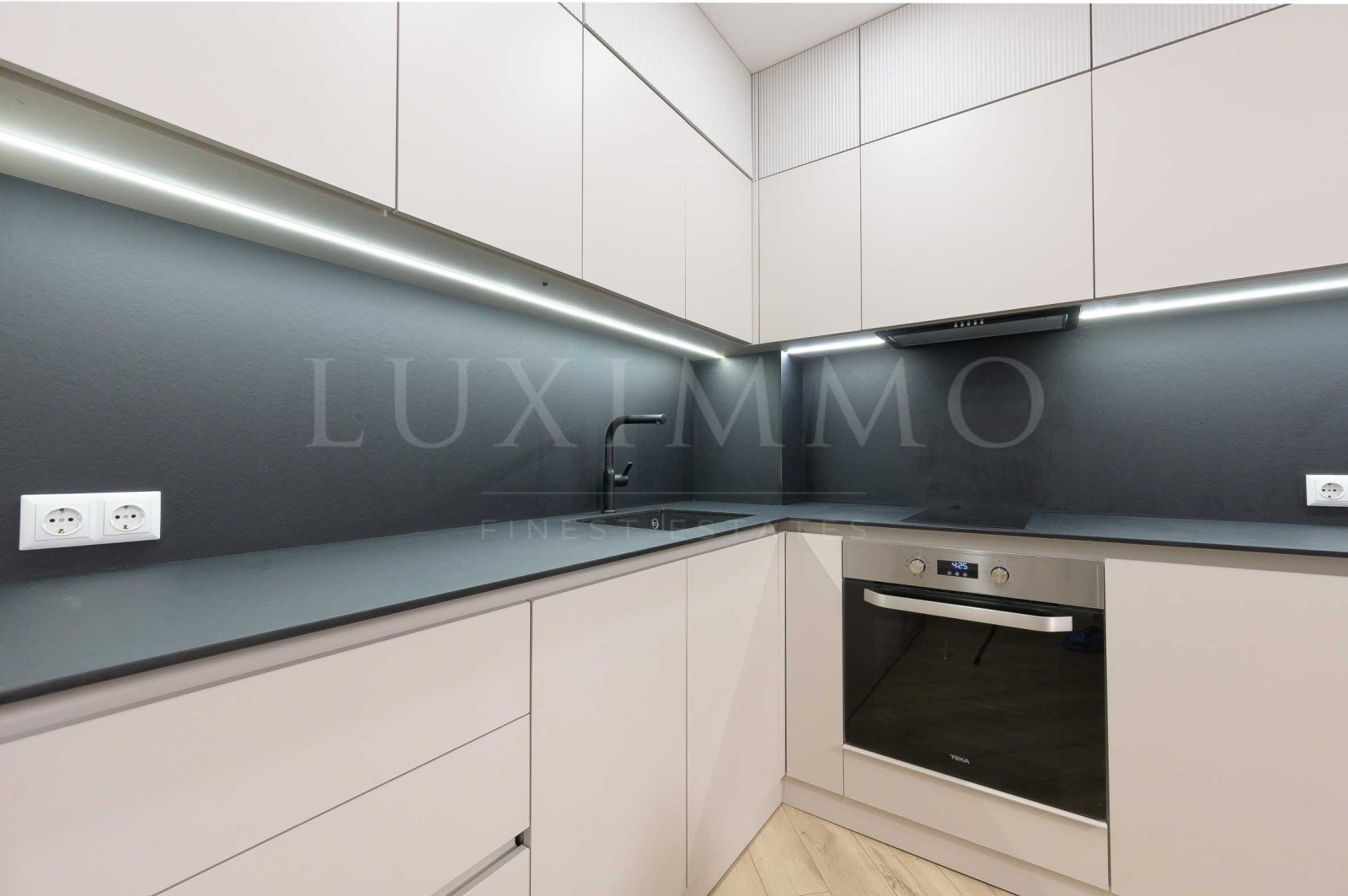 Дава под наем 3-СТАЕН, гр. София, Кръстова вада, снимка 5 - Апартаменти - 53785302