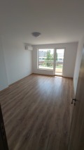 Под наем ОФИС, град Варна, Победа • 600 € • 37920181 — Holmes.bg