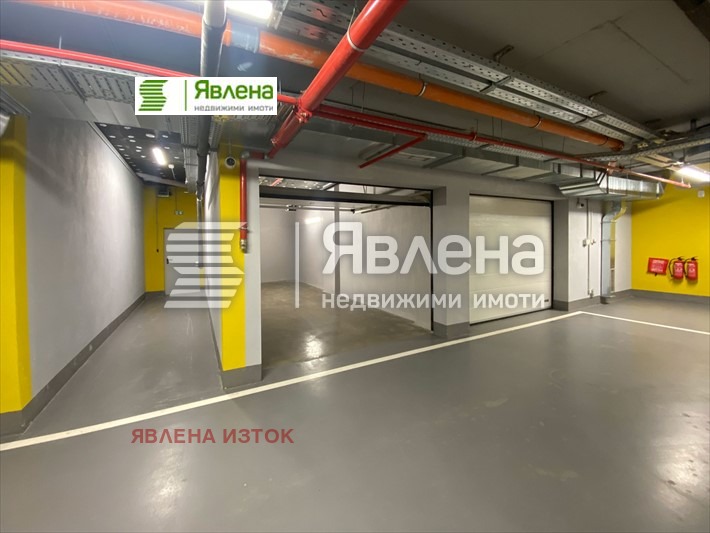 Дава под наем ГАРАЖ, ПАРКОМЯСТО, гр. София, Хладилника, снимка 3 - Гаражи и паркоместа - 54033912