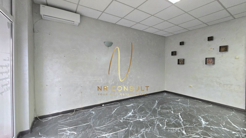 Издаје се  Схоп Софија , Центар , 43 м2 | 53239620 - слика [4]