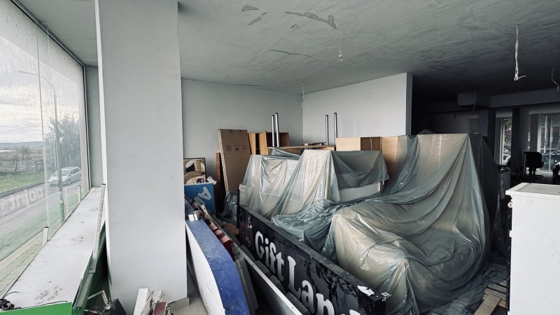 Дава под наем МАГАЗИН, гр. Бургас, област Бургас, снимка 13 - Магазини - 52653575