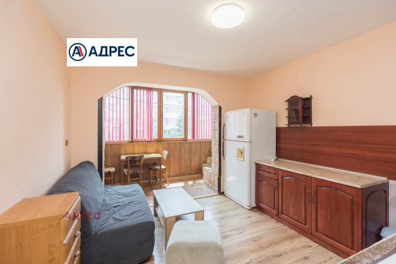 A louer  1 chambre Varna , Tsentar , 55 m² | 57644614