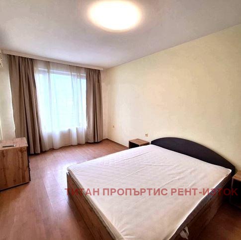 K pronájmu  1 ložnice Burgas , Lazur , 67 m2 | 92195380 - obraz [4]