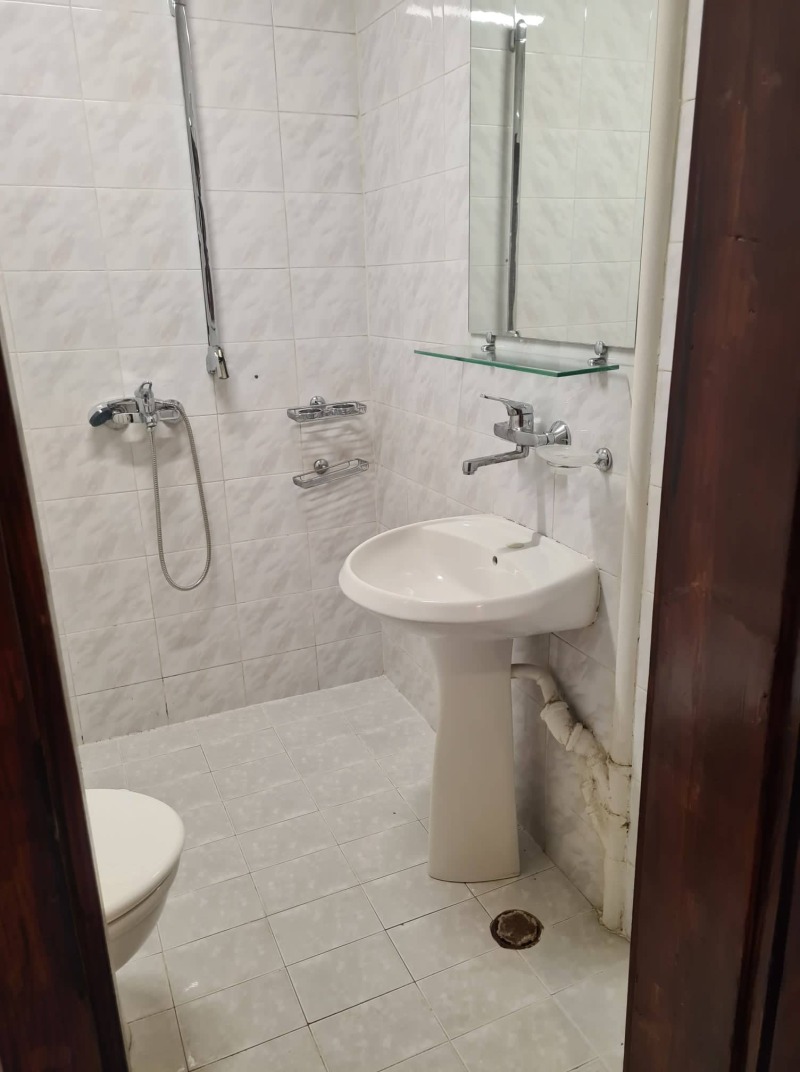 Do wynajęcia  1 sypialnia Plowdiw , Centar , 65 mkw | 33768442 - obraz [16]