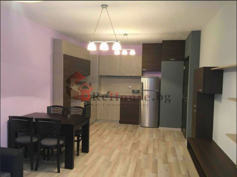 Дава под наем 2-СТАЕН, гр. Варна, Възраждане 1